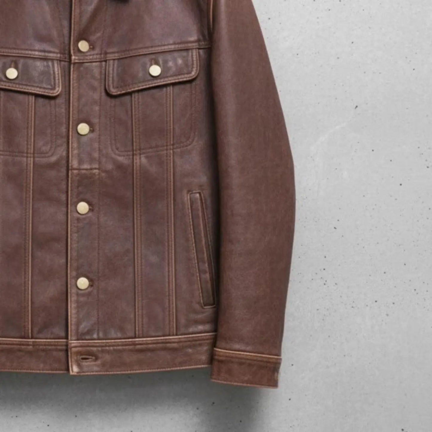 Handmade Brown Leather Jacket – Genuine Mens Outerwear, Classic Style for Everyday Wear.